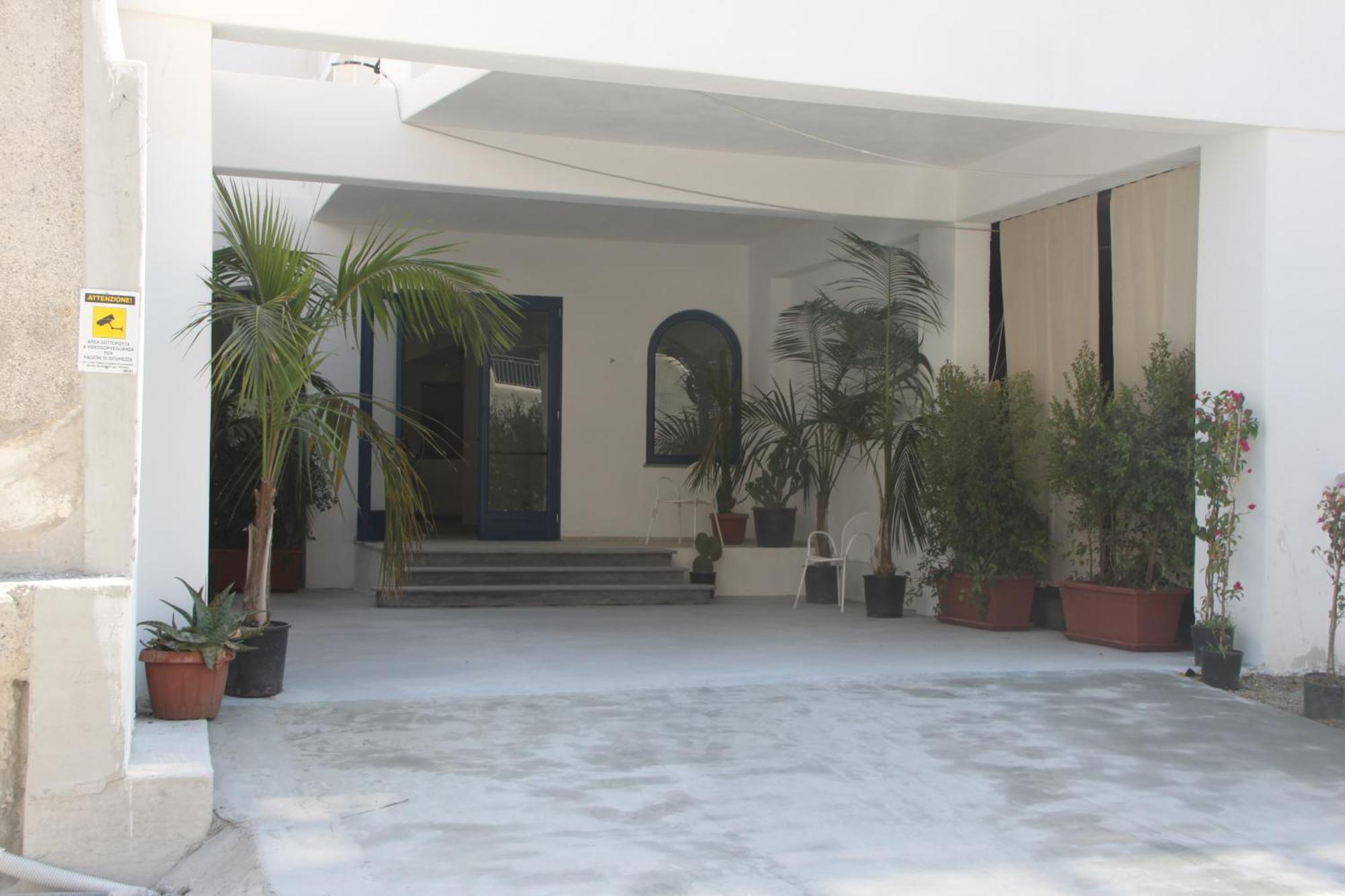 Hotel Cutimare - Aeolian Charme Acquacalda Exterior foto